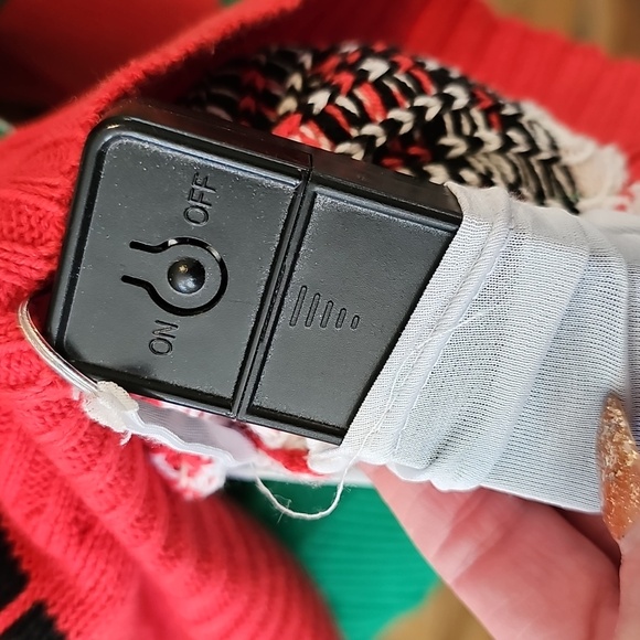 Spencer's Workshop light up ugly Xmas sweater "Merry Xmas F'ers" unisex size L - Picture 7 of 7